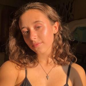 Meet your Posher, Joely